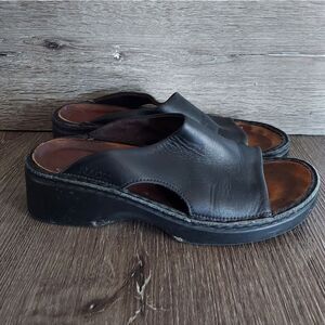 Naot Rome Sandals Women’s Size 39 Leather Slides Wedge Slip on